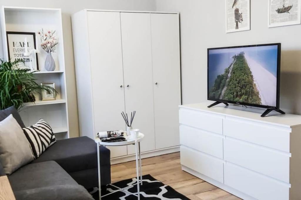 Bezagenta Mozart6 Studio Easy Access To City Wifi Warsaw Ngoại thất bức ảnh